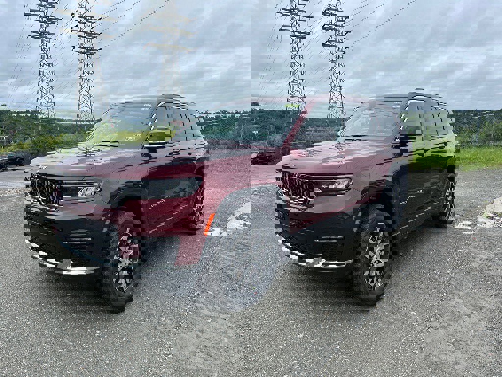 New 2025 Jeep Grand Cherokee L Limited w/ MOPAR Finishing Package