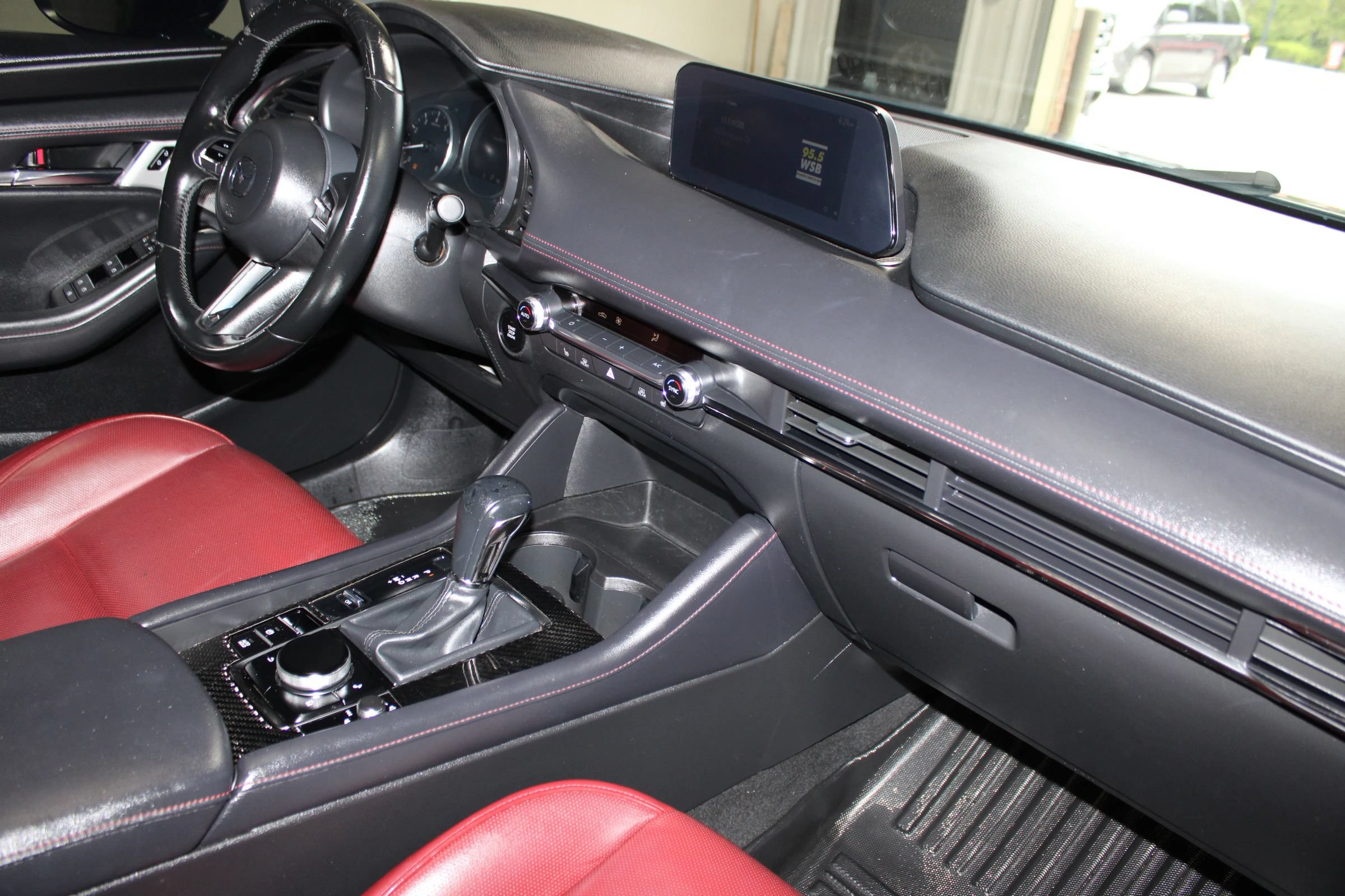 Used 2023 MAZDA MAZDA3 s AWD/4WD image 31