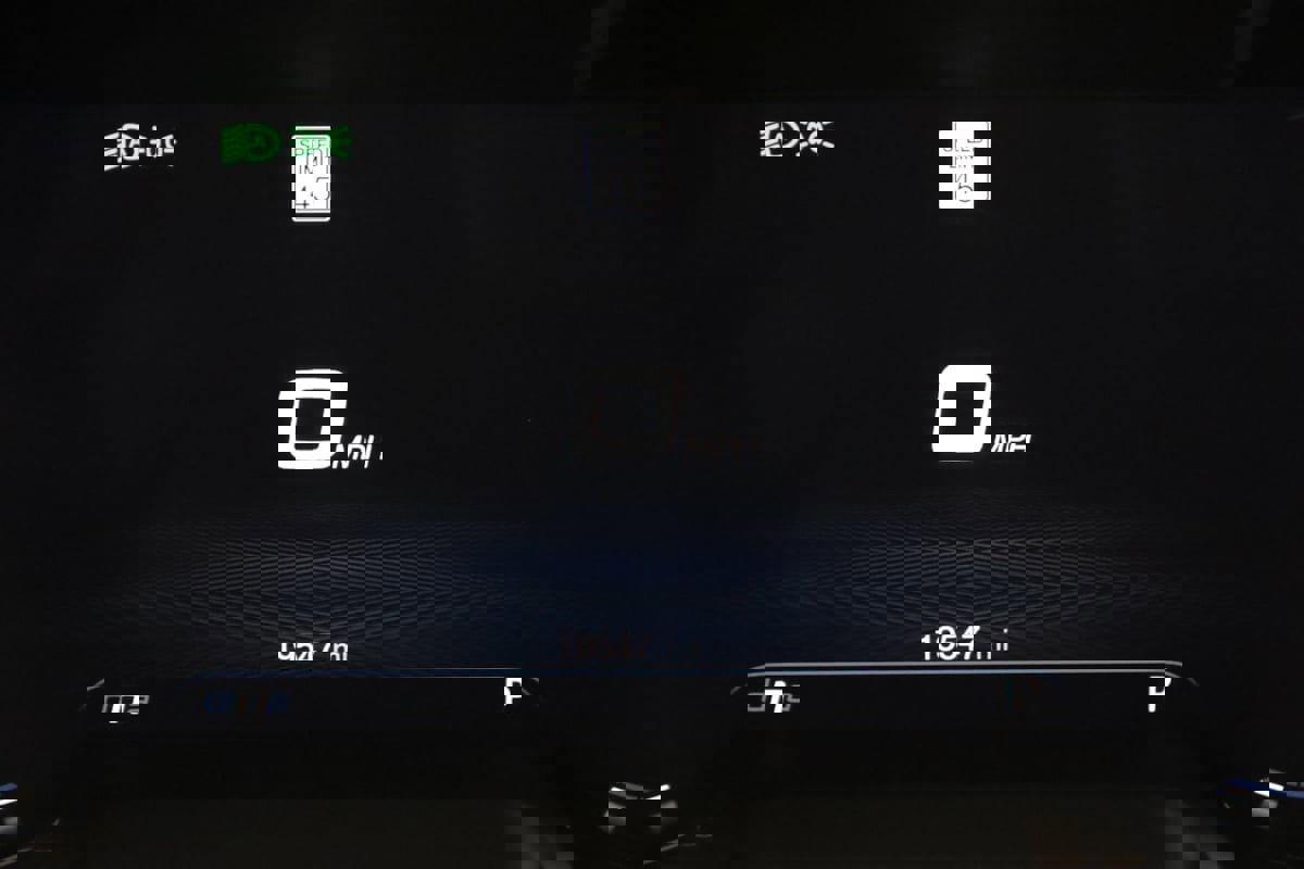 Used 2024 Alfa Romeo Stelvio Veloce image 24