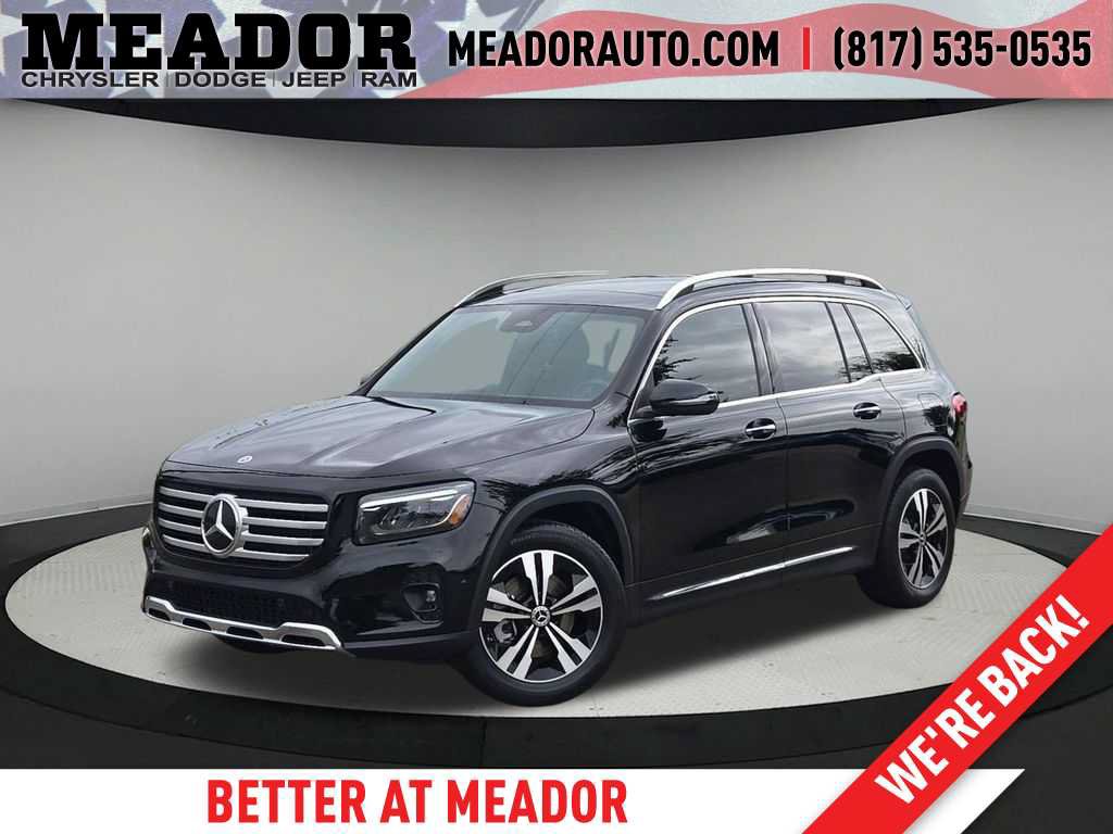 Used 2025 Mercedes-Benz GLB 250 image 1
