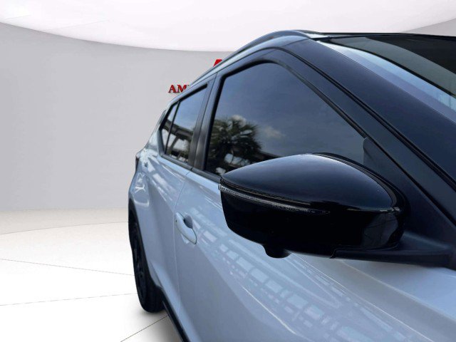 Used 2024 Nissan Kicks SR image 7