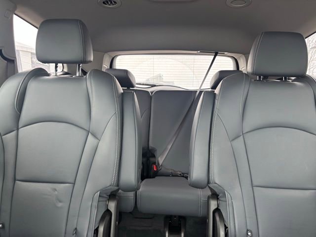 Used 2021 Buick Enclave Premium w/ Surround and Sites Package image 13