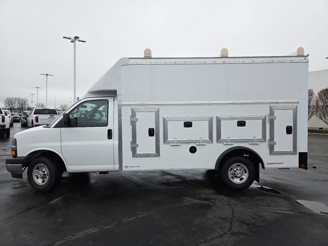 New 2026 Chevrolet Express 3500 w/ Power Convenience Package RWD image 22