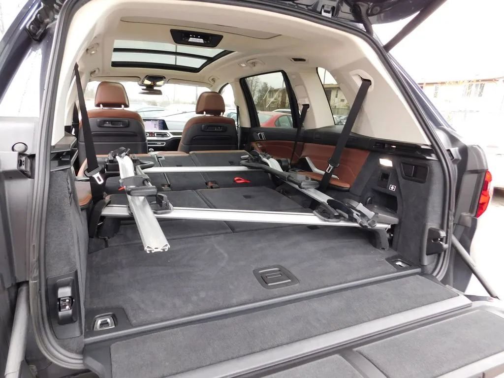 Used 2019 BMW X7 xDrive50i w/ Premium Package image 7