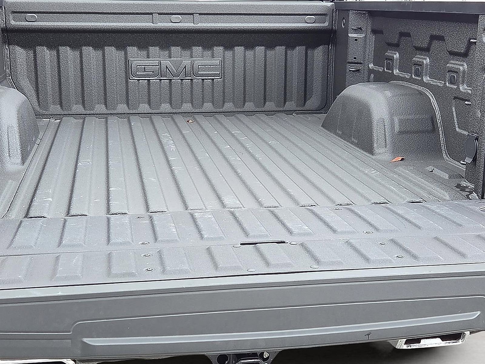 Used 2025 GMC Sierra 1500 Denali w/ Denali Reserve Package image 9