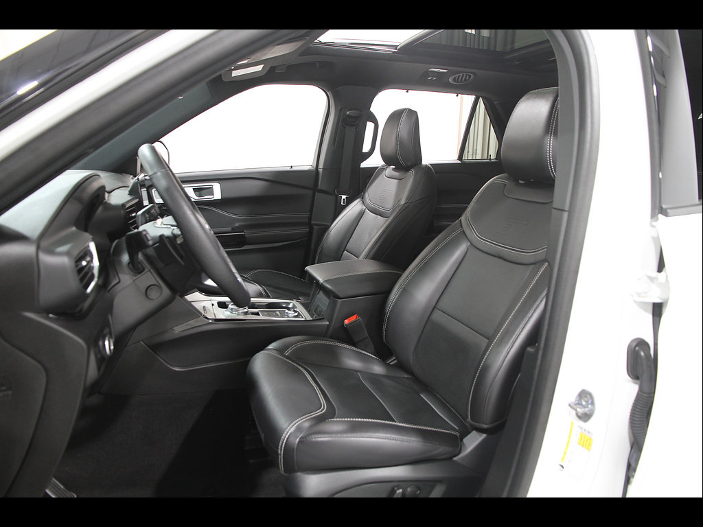 Used 2023 Ford Explorer ST w/ Equipment Group 401A AWD/4WD image 5