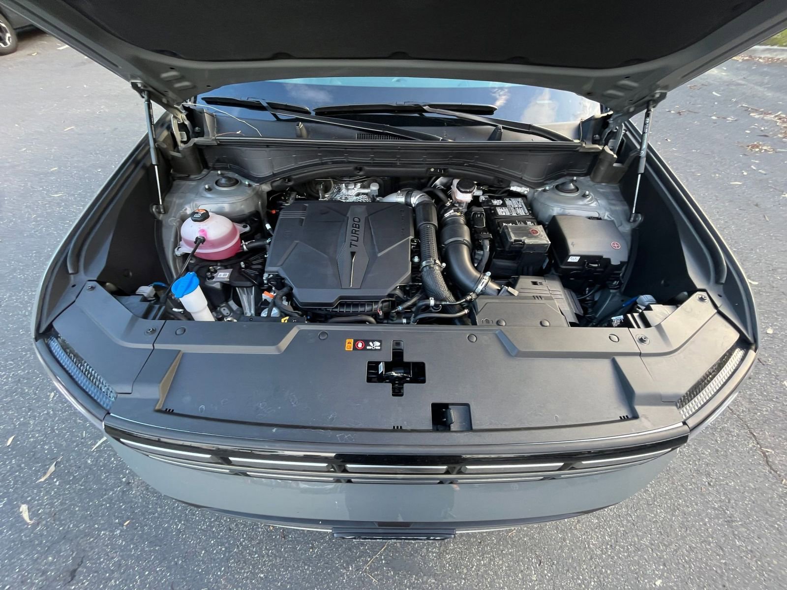 Used 2025 Hyundai Santa Fe SEL image 33