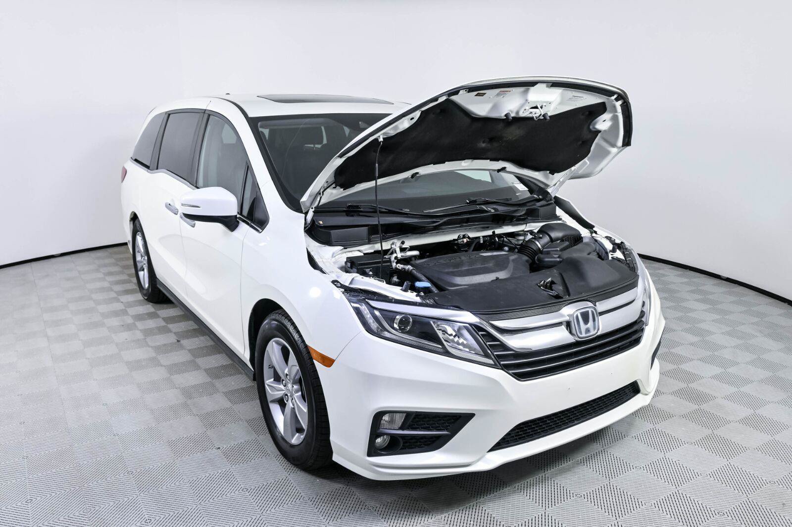 Used 2018 Honda Odyssey EX-L image 32