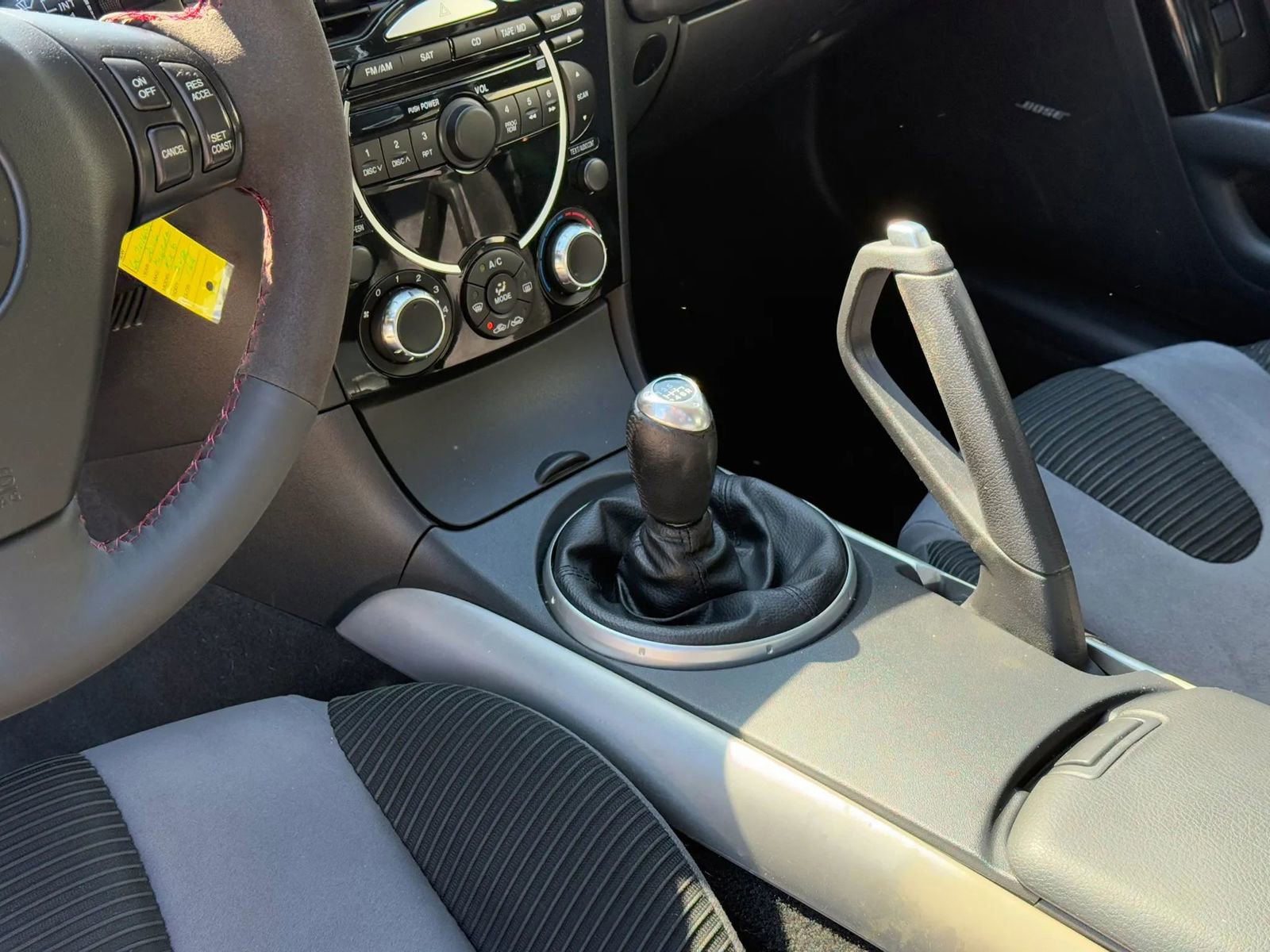 Used 2006 MAZDA RX-8 w/ Touring Pkg RWD image 15