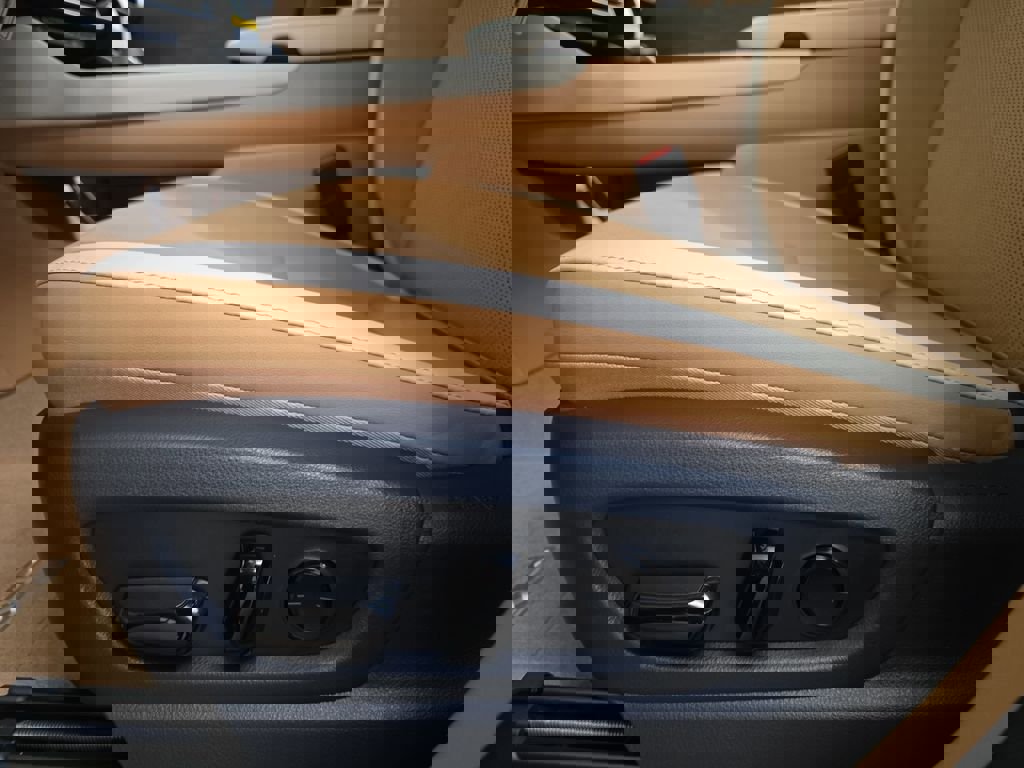 New 2026 Lexus RZ 450e 450e Premium image 29