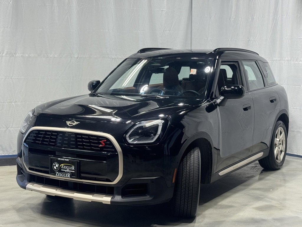 Used 2025 MINI Cooper Countryman S video 3