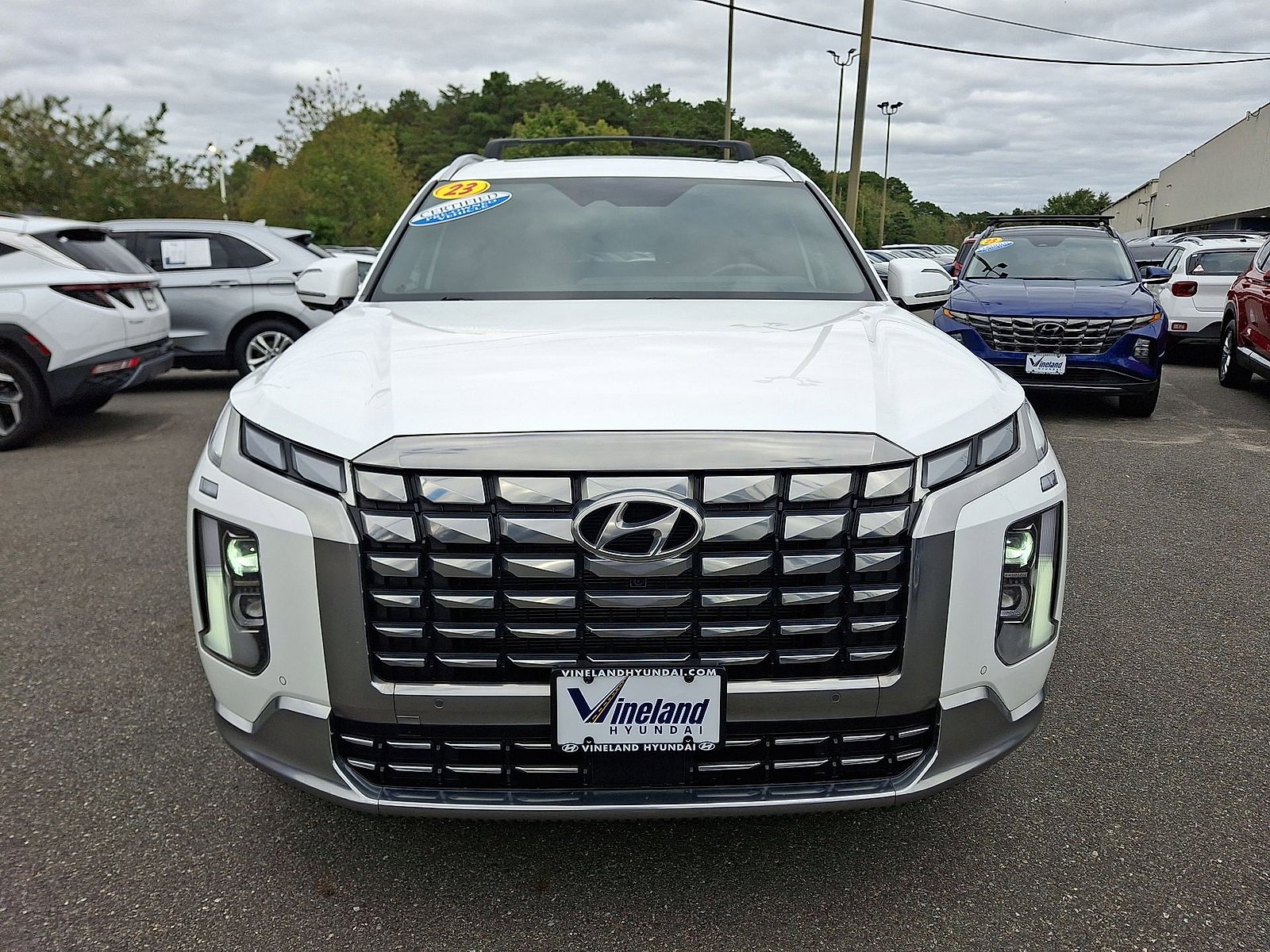 Used 2023 Hyundai Palisade Calligraphy image 35