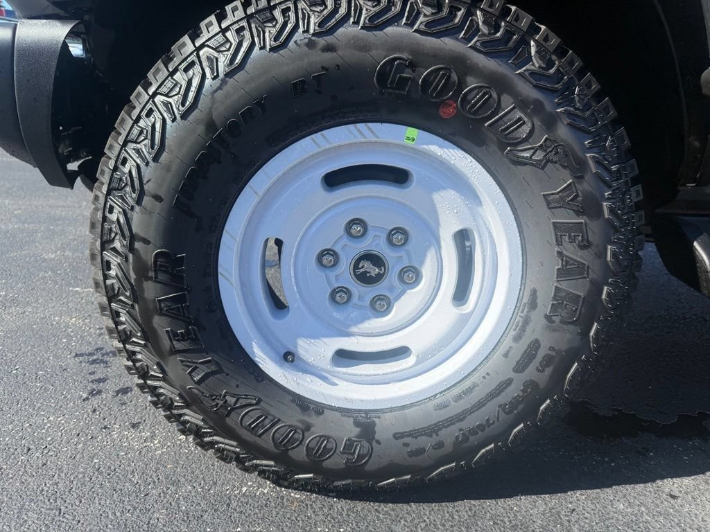 New 2026 Ford Bronco Heritage Edition AWD/4WD image 12