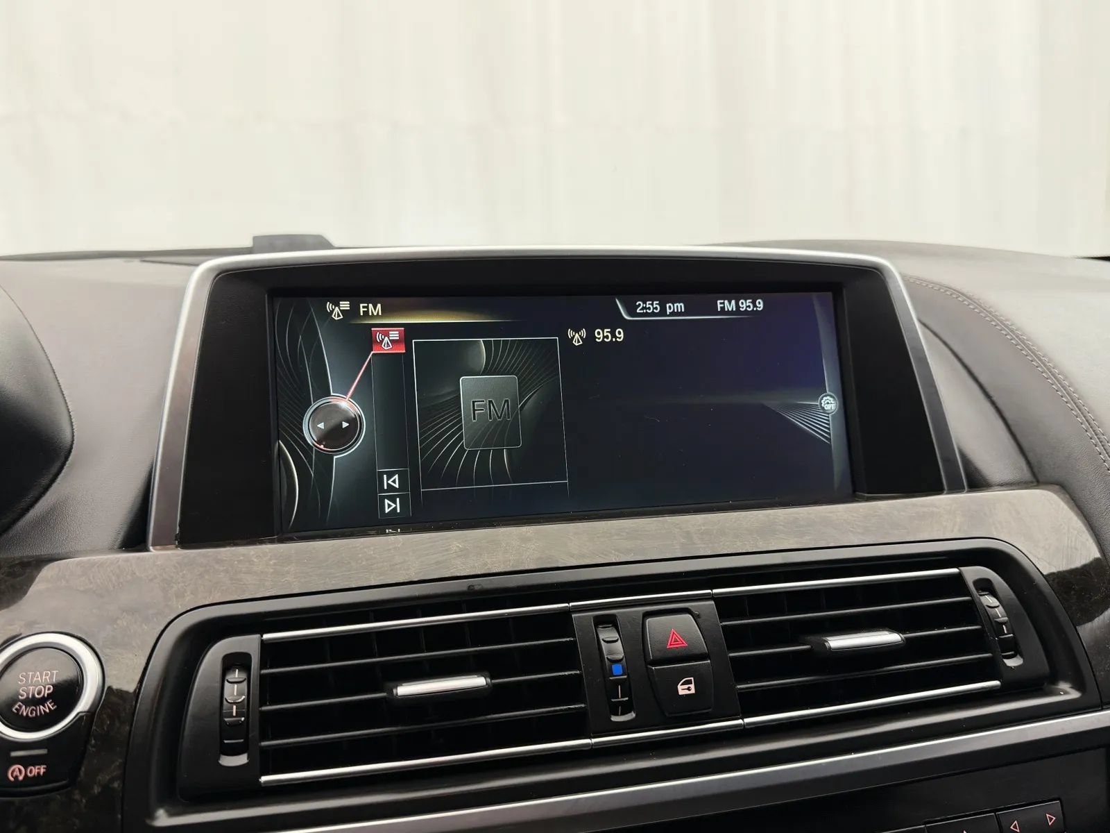Used 2015 BMW 650i Convertible RWD image 23