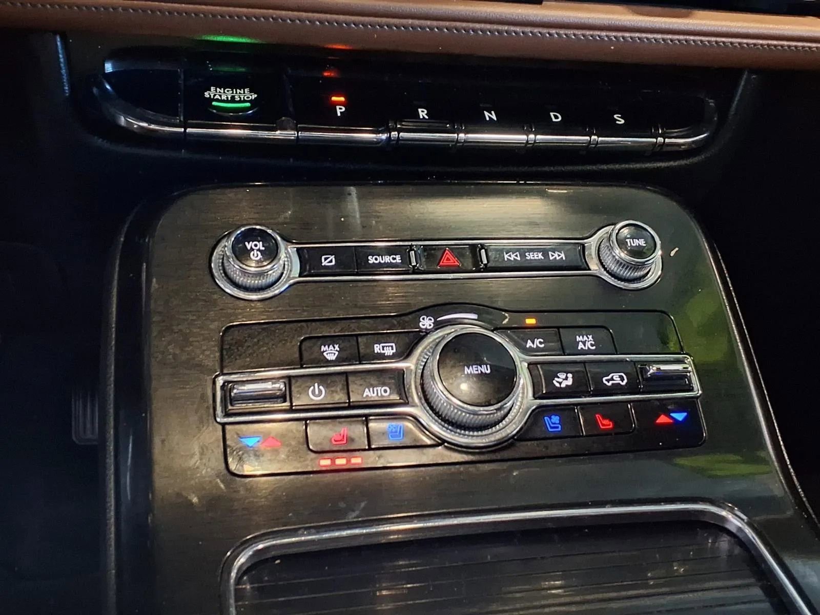 Used 2022 Lincoln Nautilus Reserve image 24