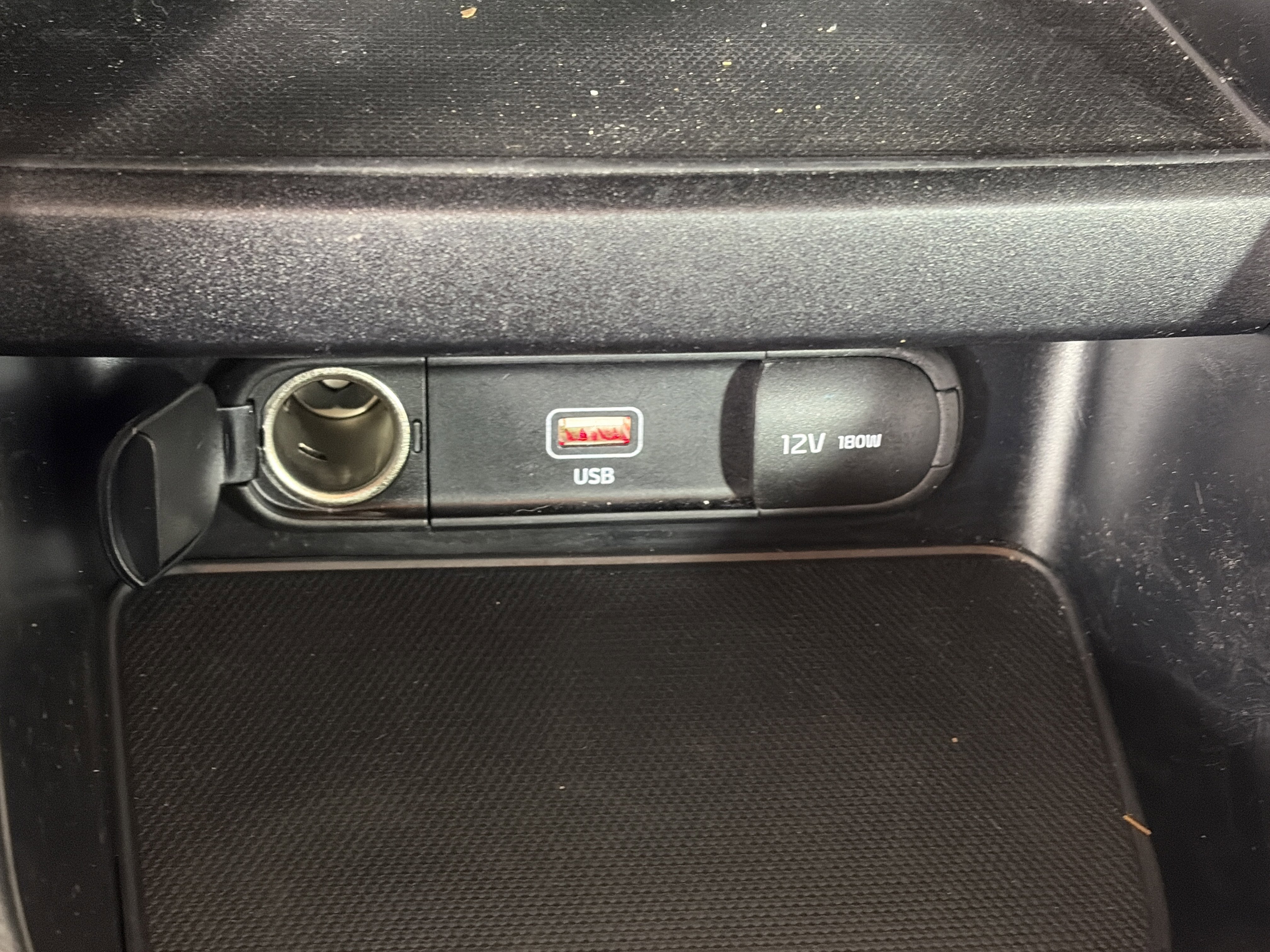 Used 2023 Kia Forte LXS w/ LXS Technology Package FWD image 20