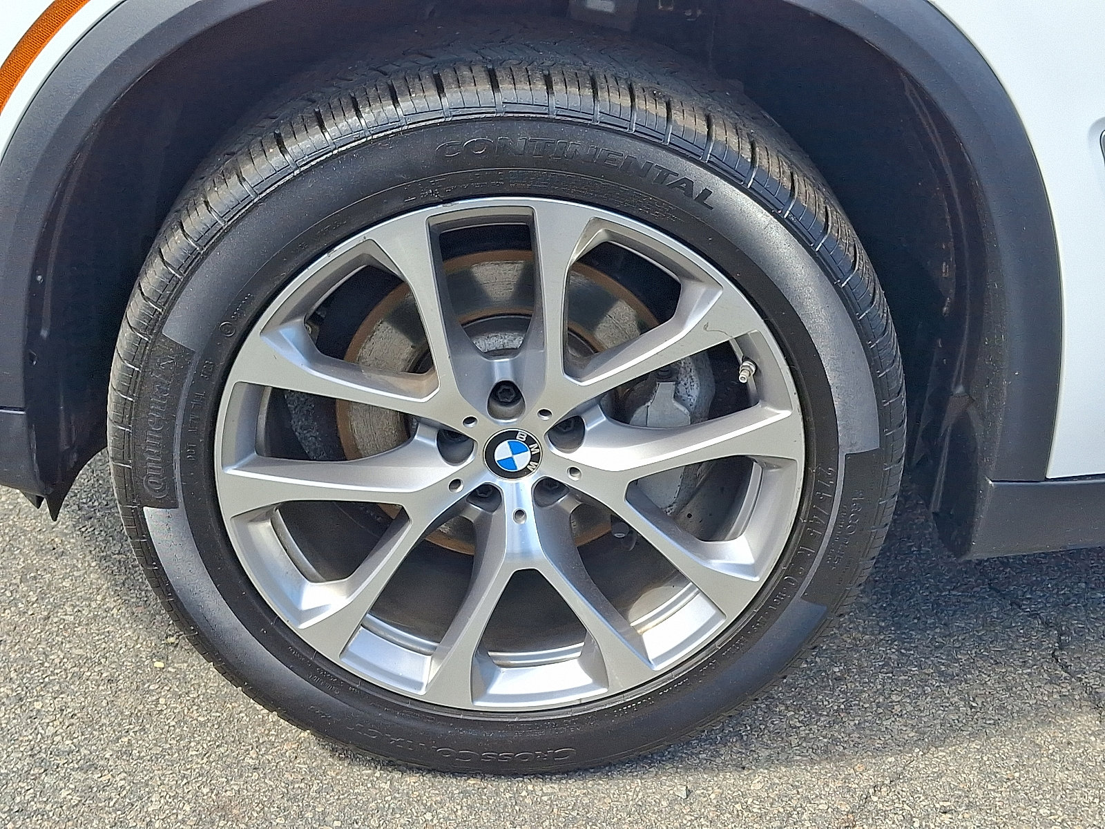 Used 2020 BMW X5 xDrive40i w/ Convenience Package image 11