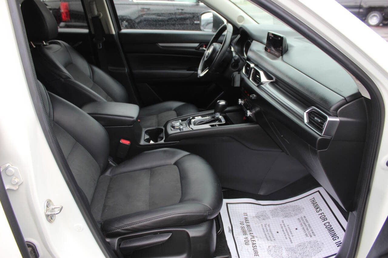 Used 2020 MAZDA CX-5 Touring FWD image 9