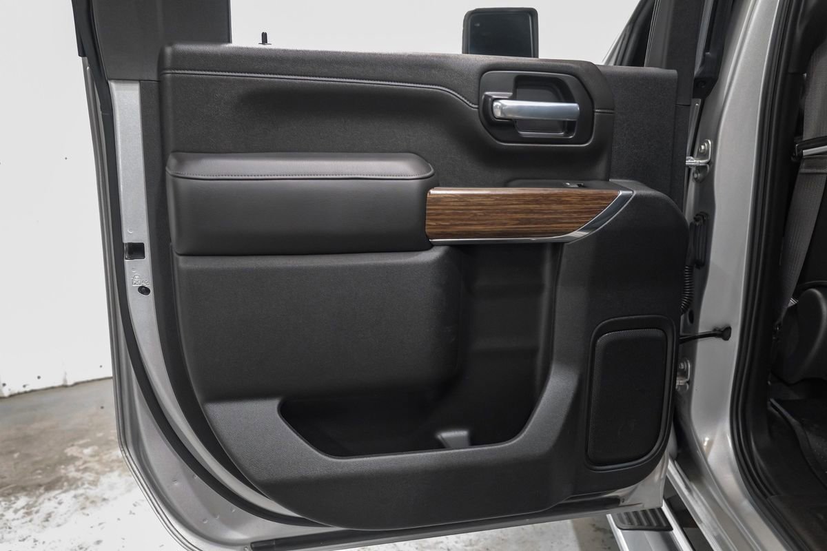 Used 2021 Chevrolet Silverado 3500 High Country w/ Snow Plow Prep/Camper Package image 47