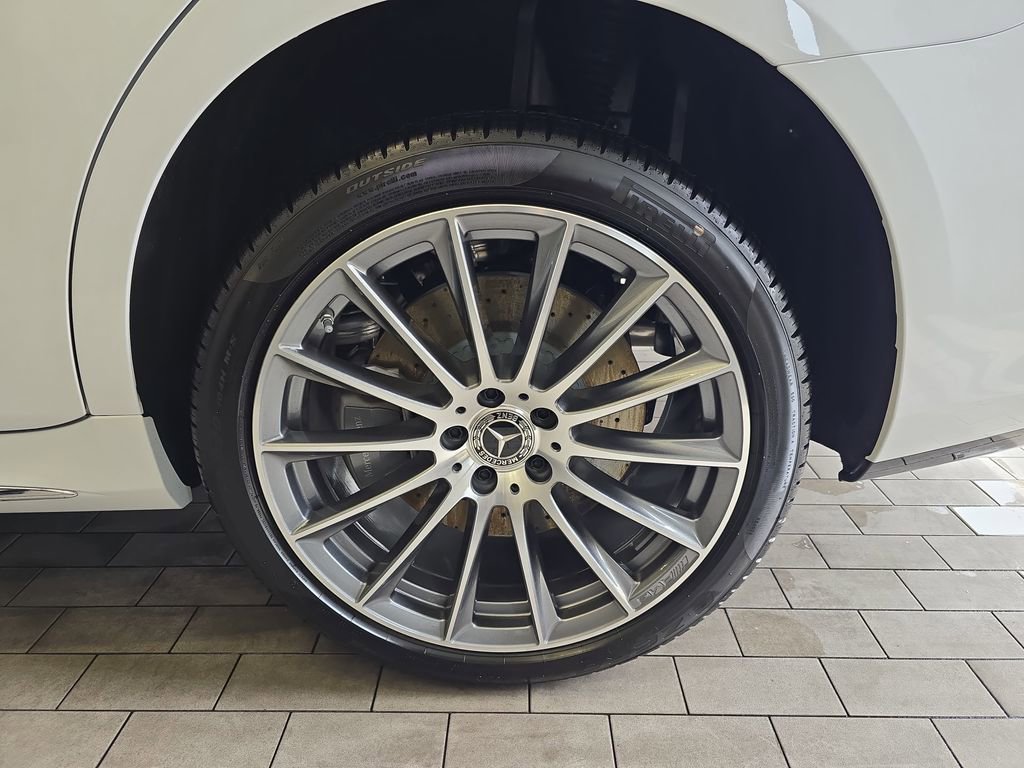 New 2026 Mercedes-Benz S 580 4MATIC Sedan image 36