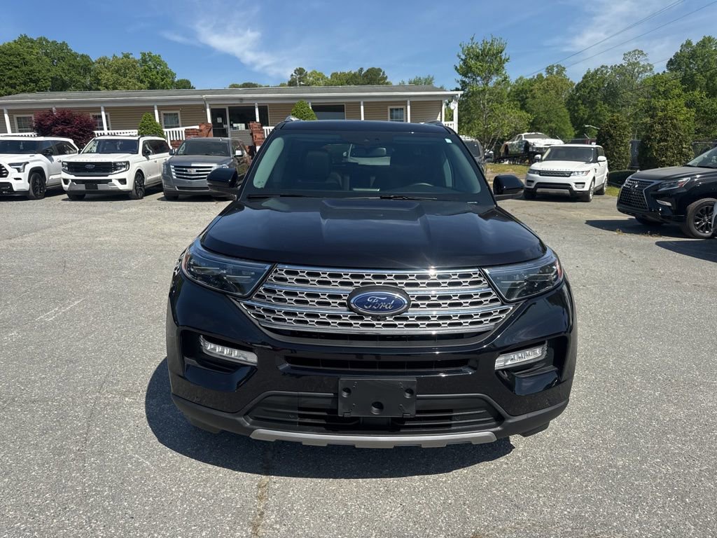 Used 2022 Ford Explorer Limited w/ Equipment Group 301A image 8