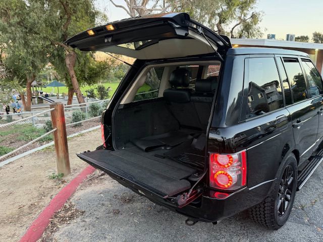 Used 2010 Land Rover Range Rover Supercharged image 20