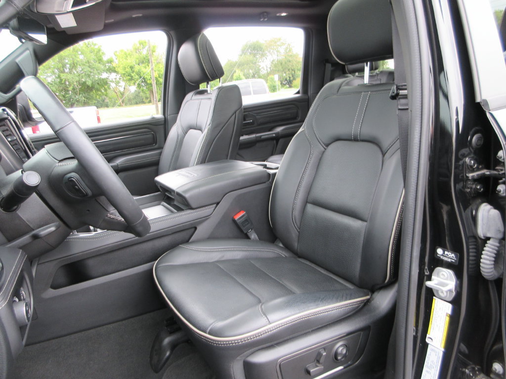 Used 2023 RAM 1500 Limited AWD/4WD image 23