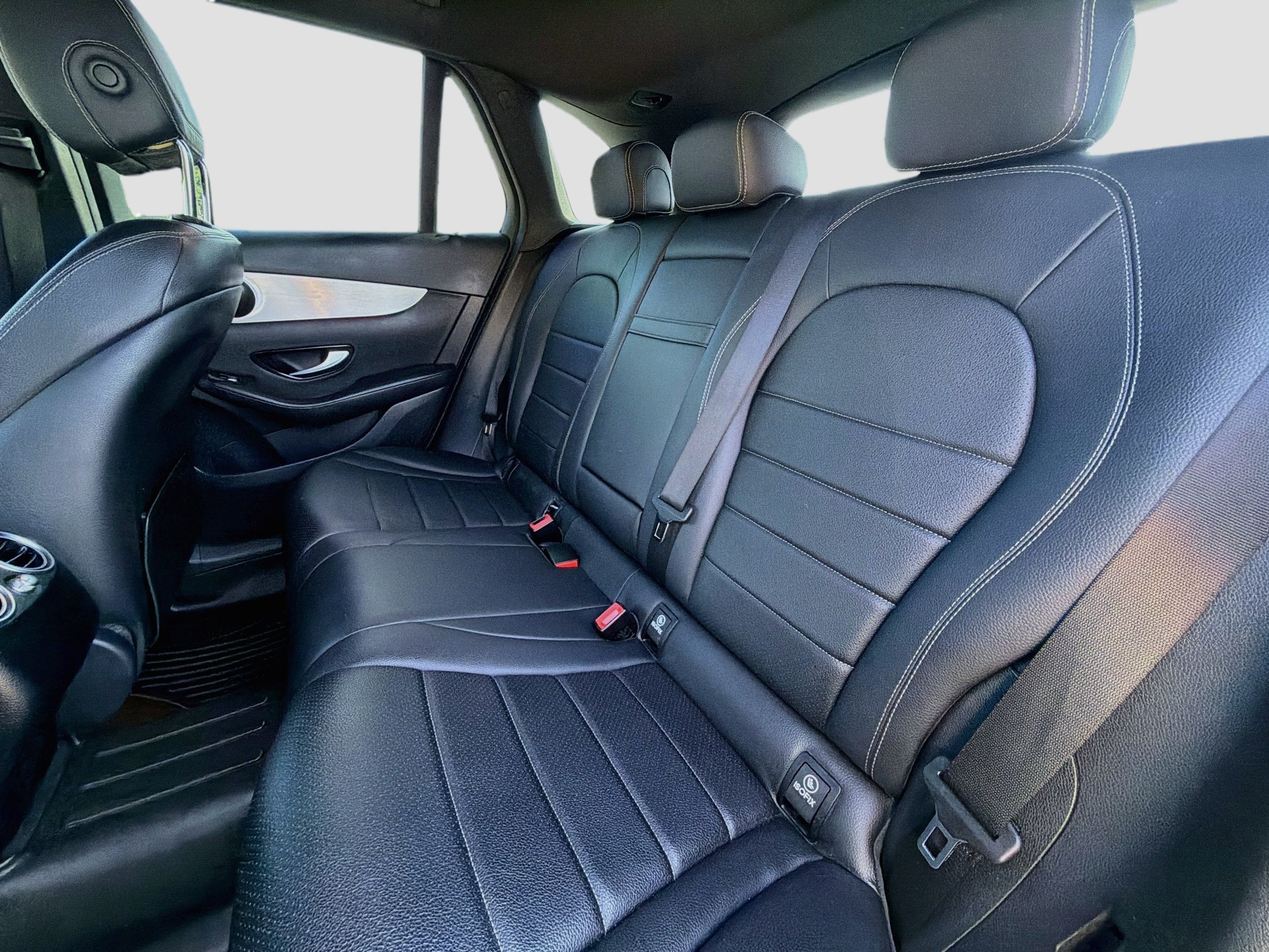 Used 2022 Mercedes-Benz GLC 300 image 21