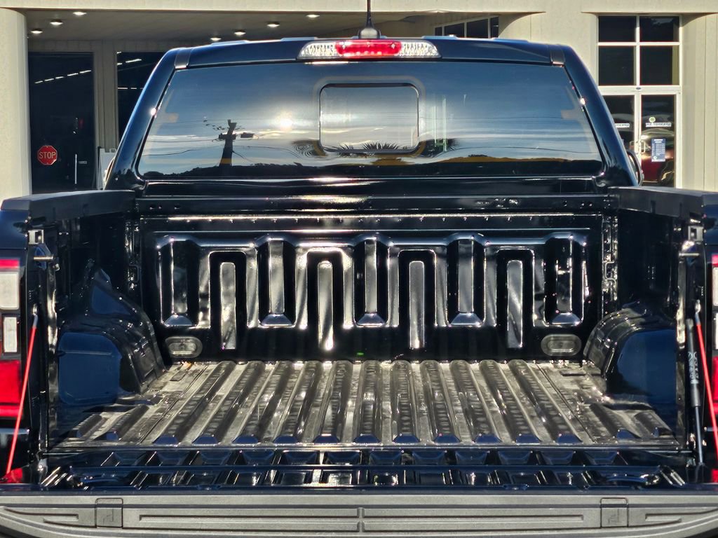 New 2025 Ford Ranger Raptor image 23