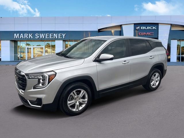 Used 2022 GMC Terrain SLE image 2