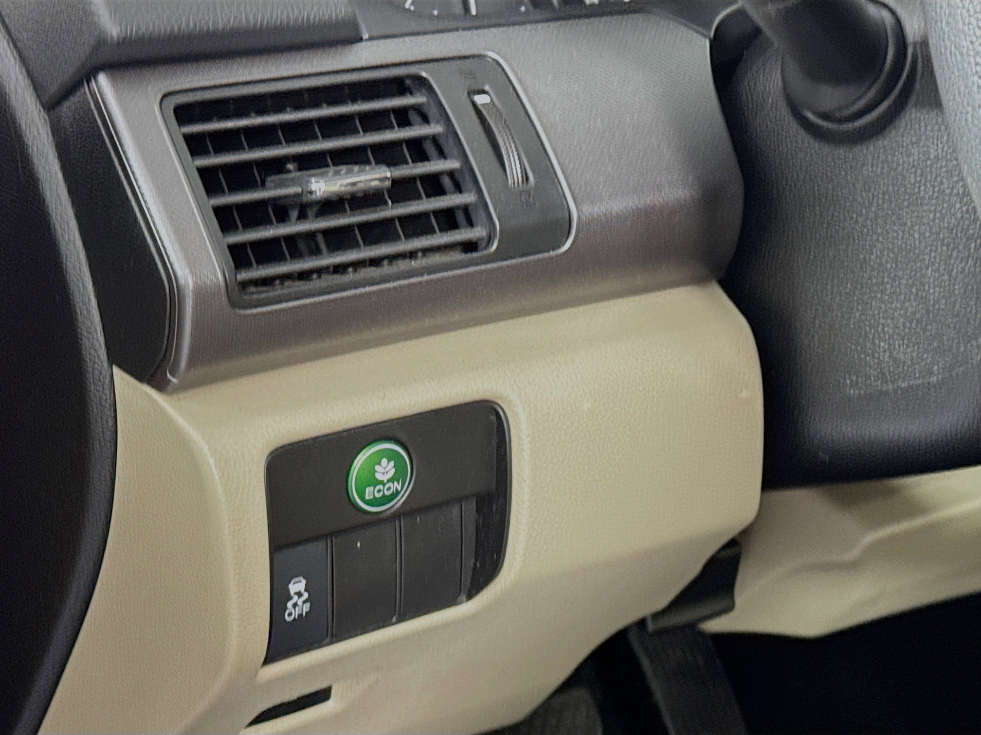 Used 2015 Honda Accord LX image 10