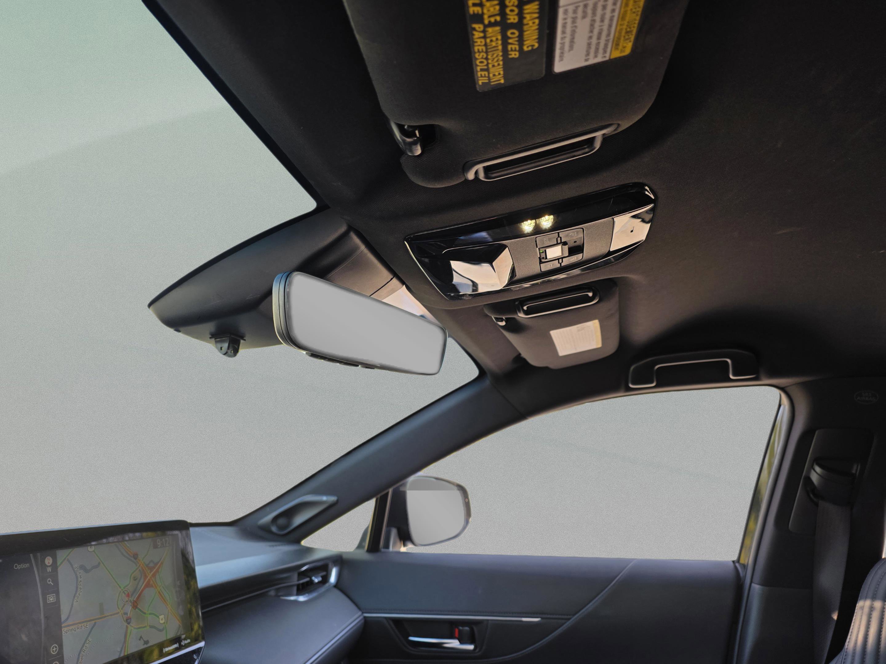 Used 2021 Toyota Venza XLE w/ Softex Package image 14
