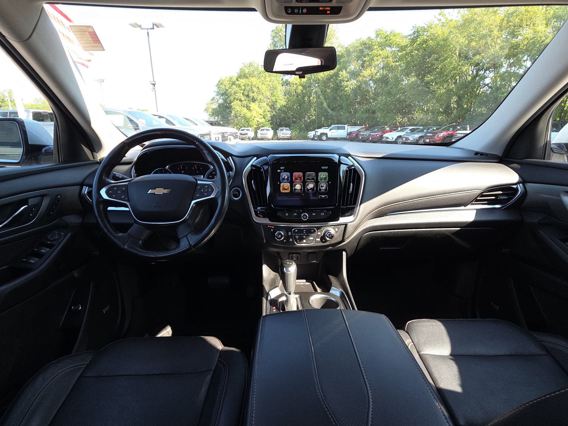 Used 2019 Chevrolet Traverse Premier w/ LPO, Floor Liner Package AWD/4WD image 29