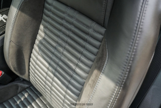 Used 2010 Ford Mustang Shelby GT500 RWD image 27