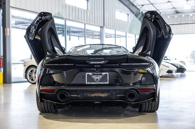 Used 2025 McLaren GTS RWD image 5