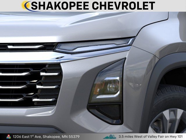 New 2026 Chevrolet Equinox LT w/ Convenience Package II AWD/4WD image 10