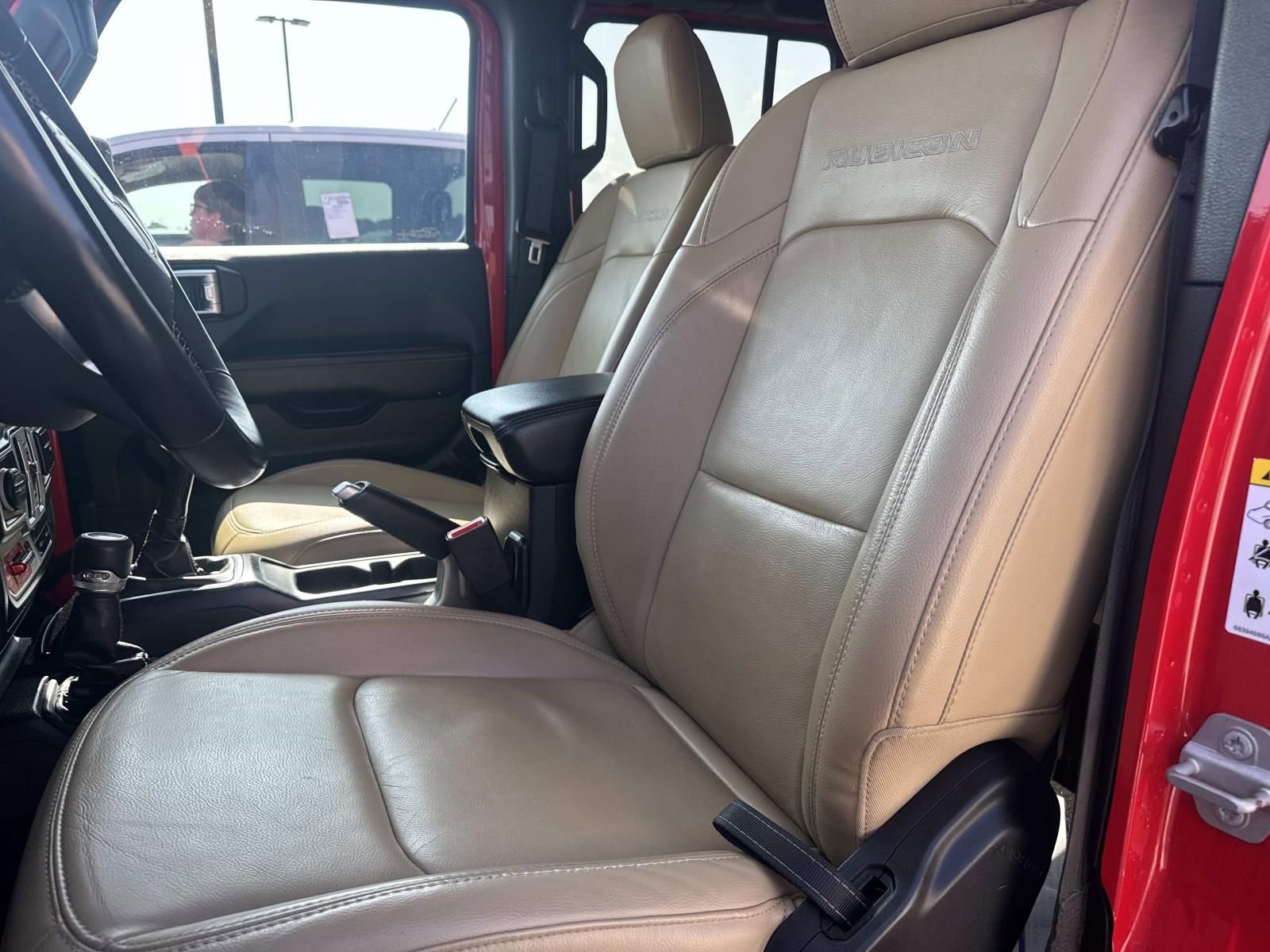 Used 2018 Jeep Wrangler Unlimited Rubicon w/ Uconnect 4C Nav & Sound Group AWD/4WD image 14