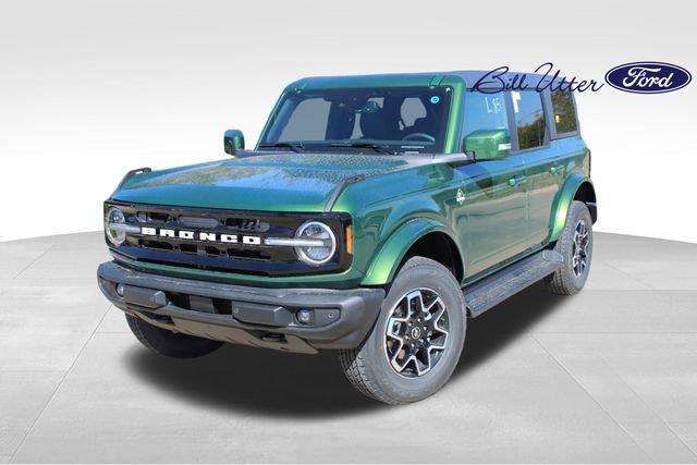 New 2025 Ford Bronco Outer Banks video 1