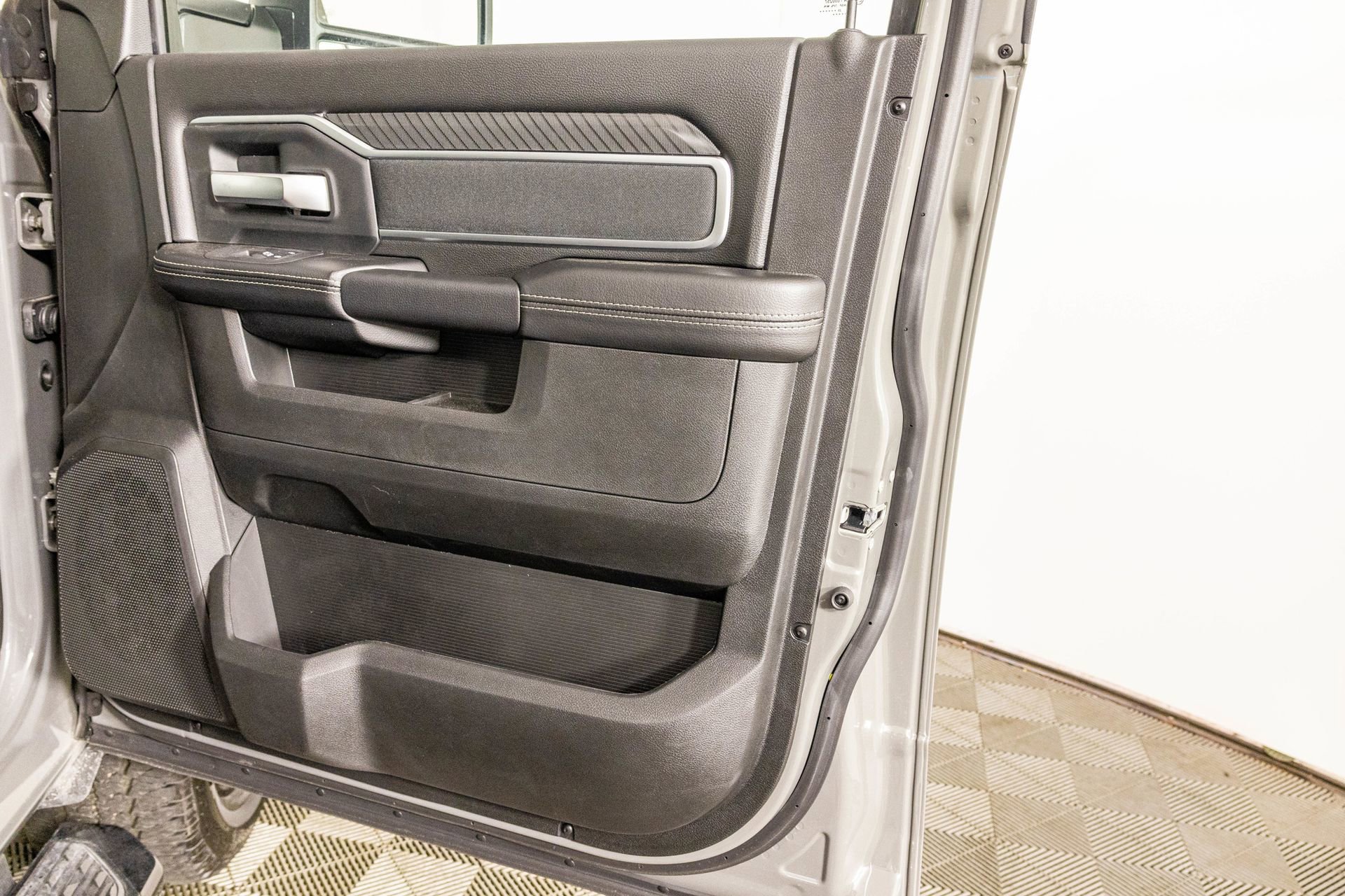 New 2026 RAM 2500 Big Horn image 32