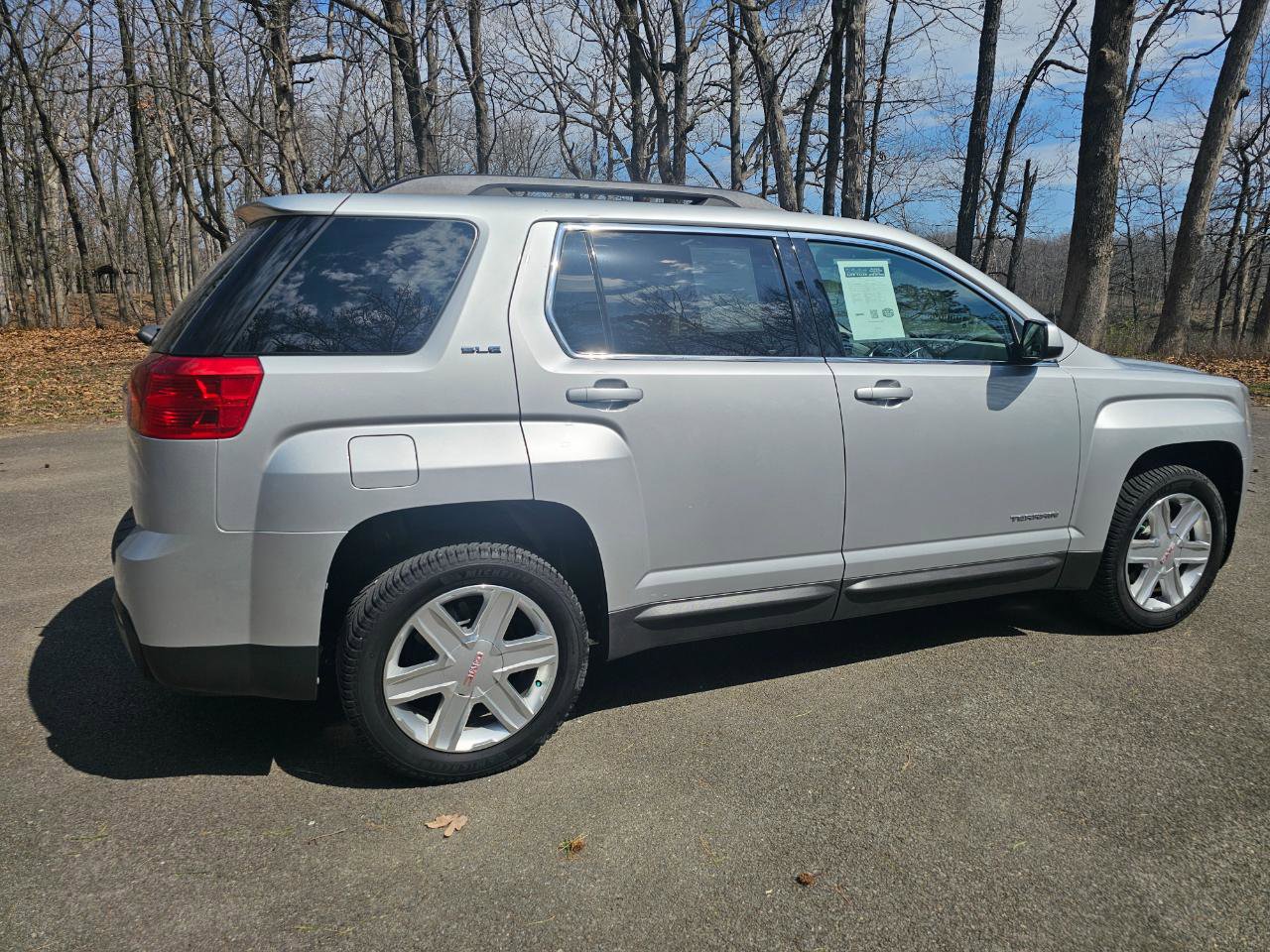 Used 2011 GMC Terrain SLE w/ Convenience Package FWD image 5