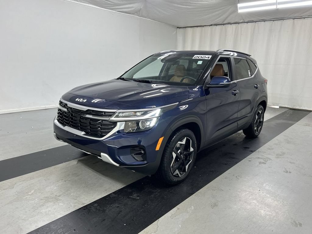 Used 2024 Kia Seltos EX AWD/4WD image 5