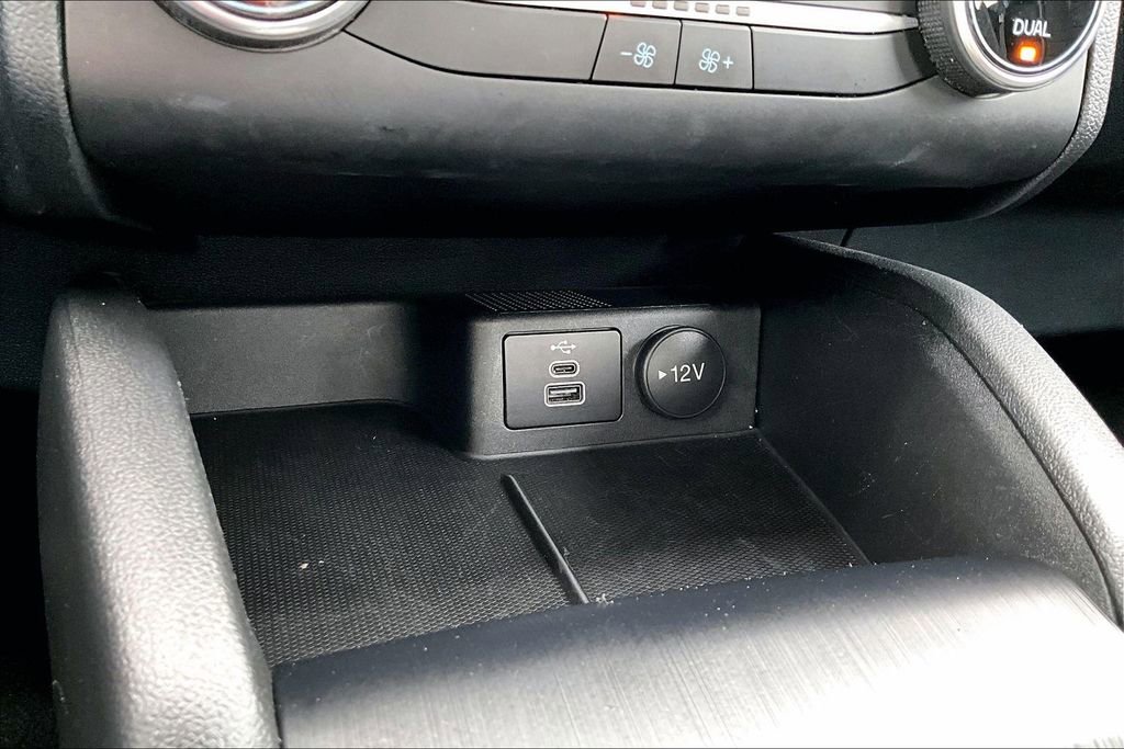 Used 2025 Ford Escape Active image 30