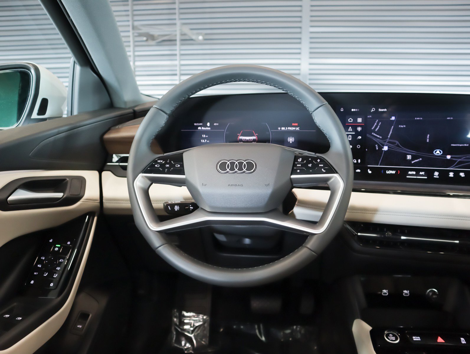 New 2025 Audi Q6 e-tron Premium AWD/4WD image 18