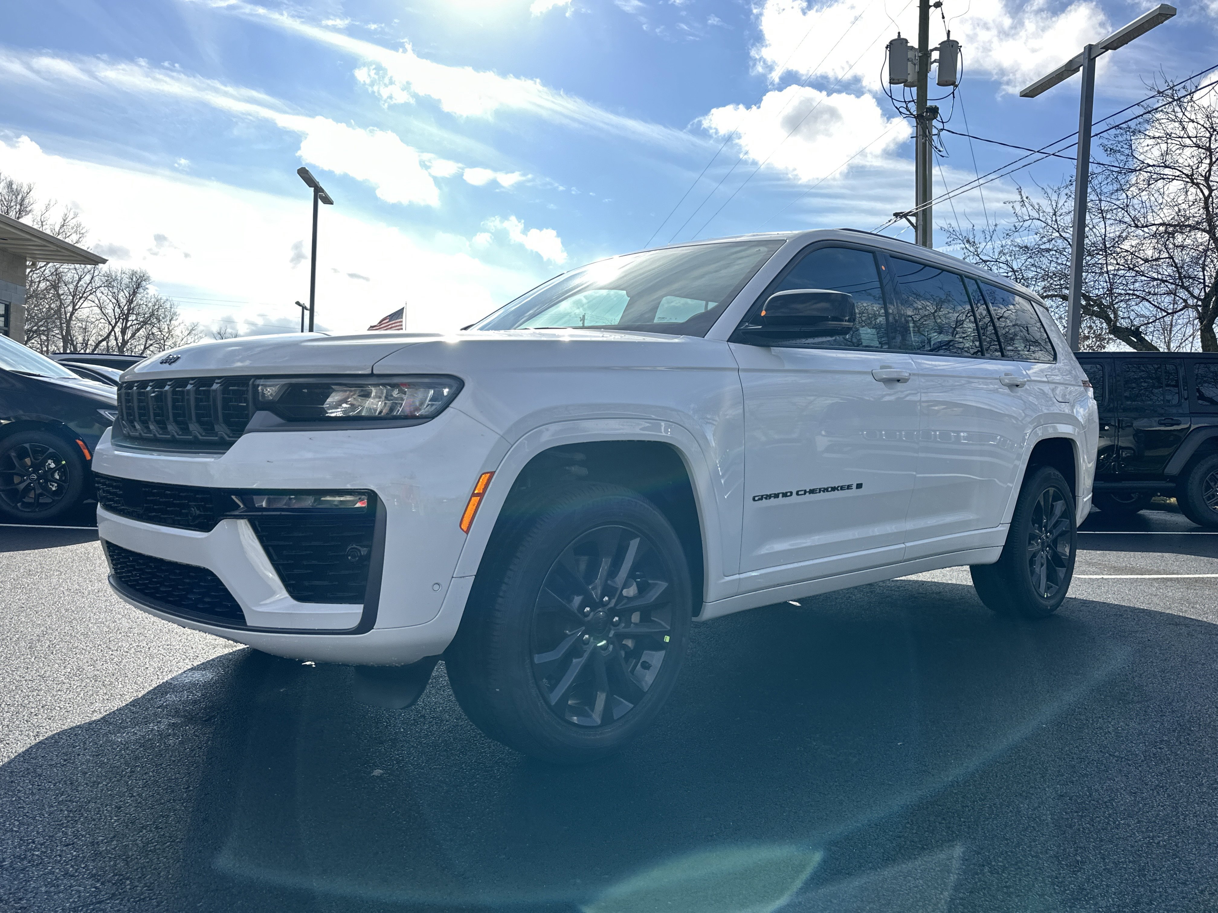 New 2026 Jeep Grand Cherokee L Limited image 26