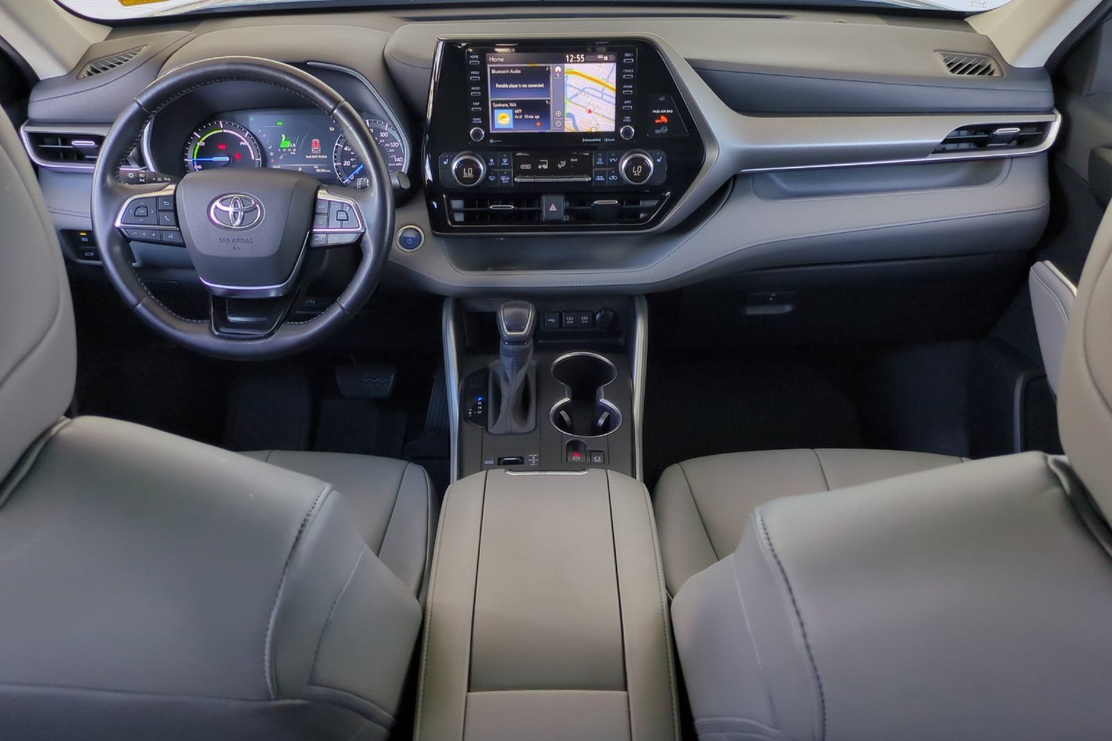 Used 2020 Toyota Highlander XLE AWD/4WD image 14