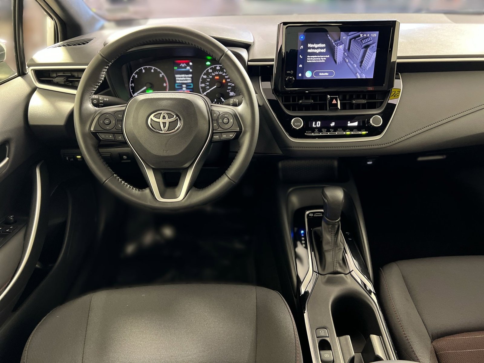 Used 2024 Toyota Corolla SE image 23