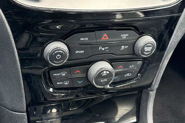 Used 2018 Chrysler 300 S w/ 300S Premium Group 2 image 26