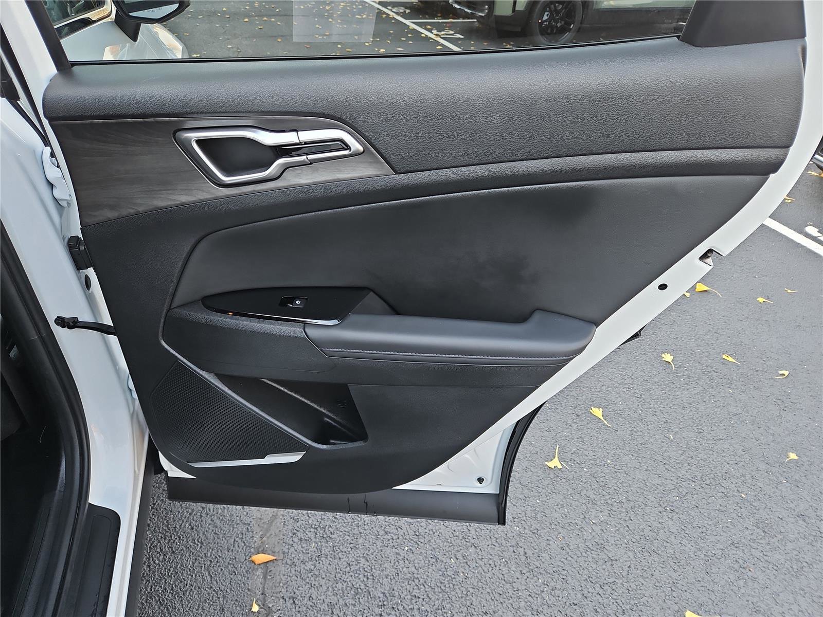 Used 2025 Kia Sportage X-Line image 31