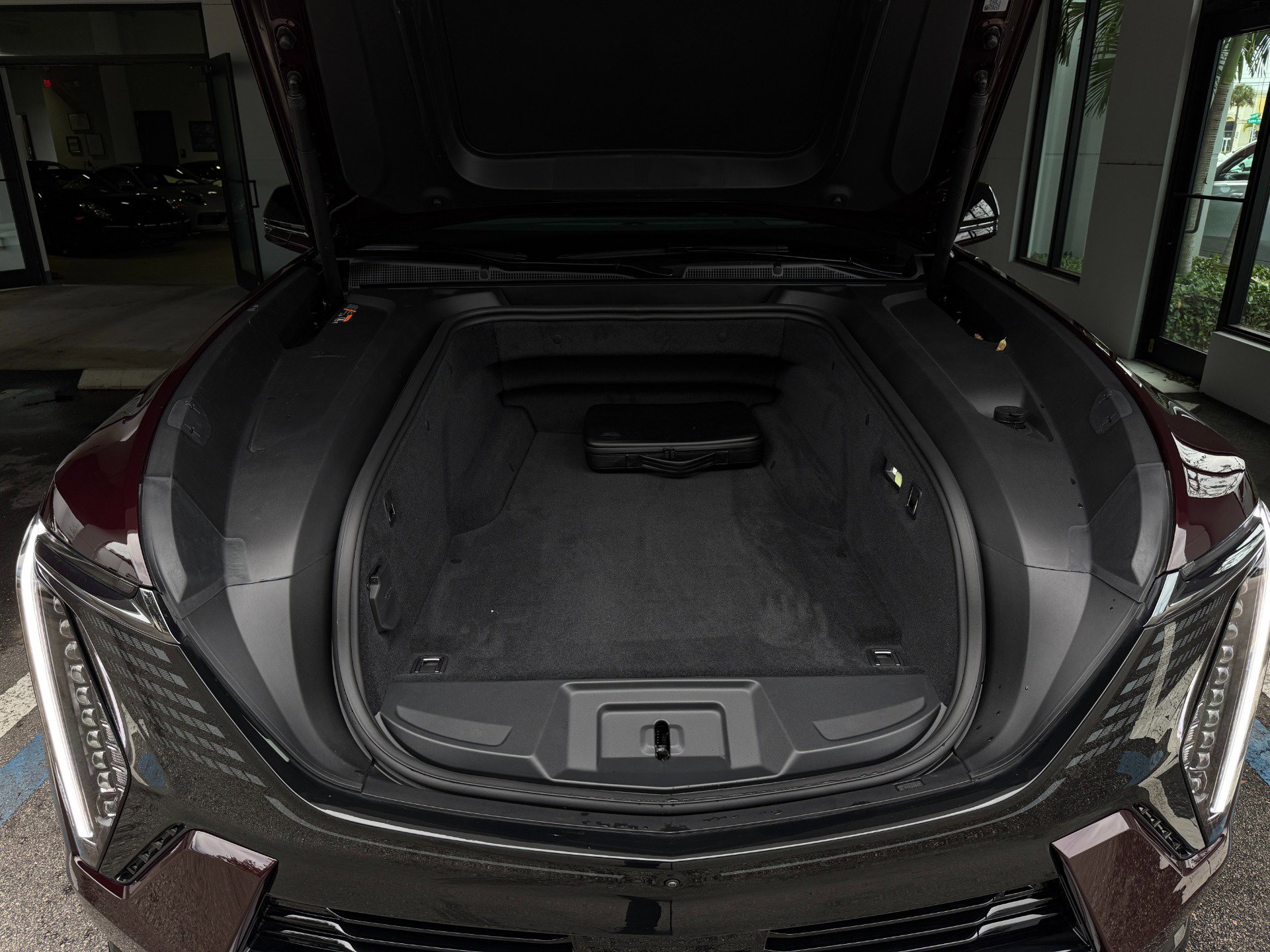 Used 2025 Cadillac Escalade IQ Sport 2 image 45