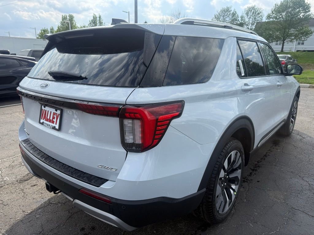 New 2026 Ford Explorer Platinum AWD/4WD image 3